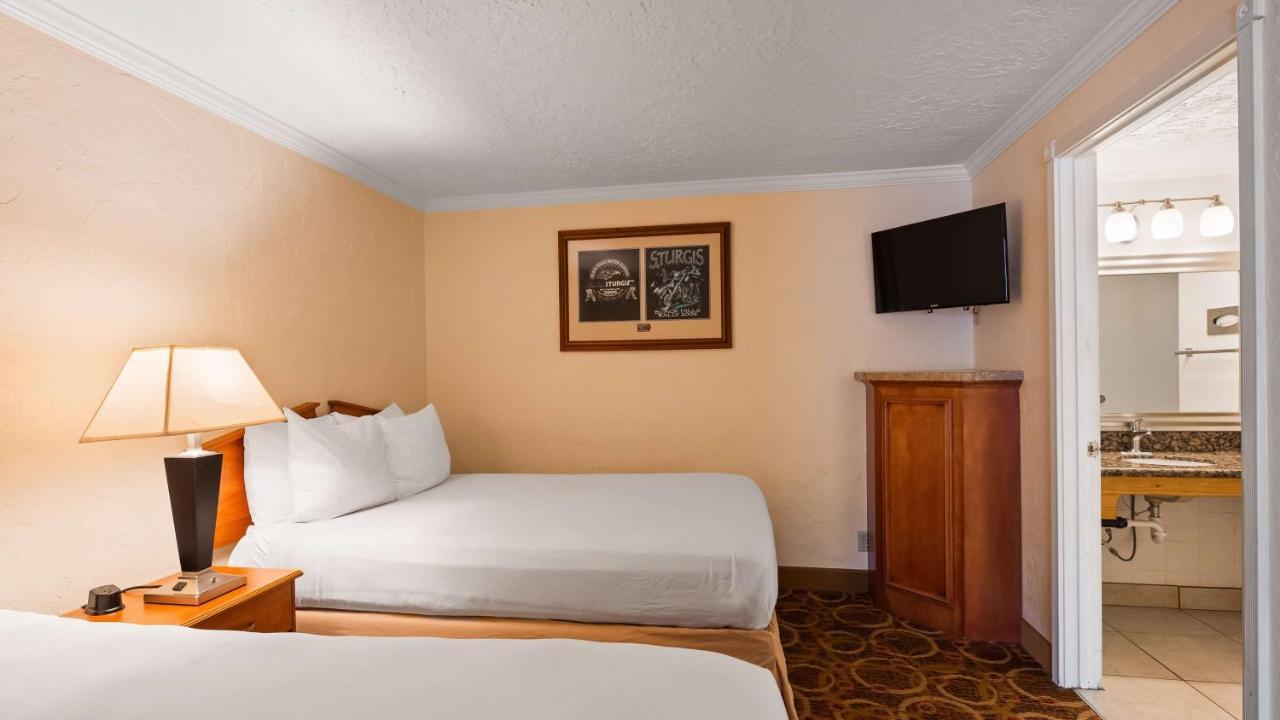 Sturgis Lodge And Suites Exterior foto